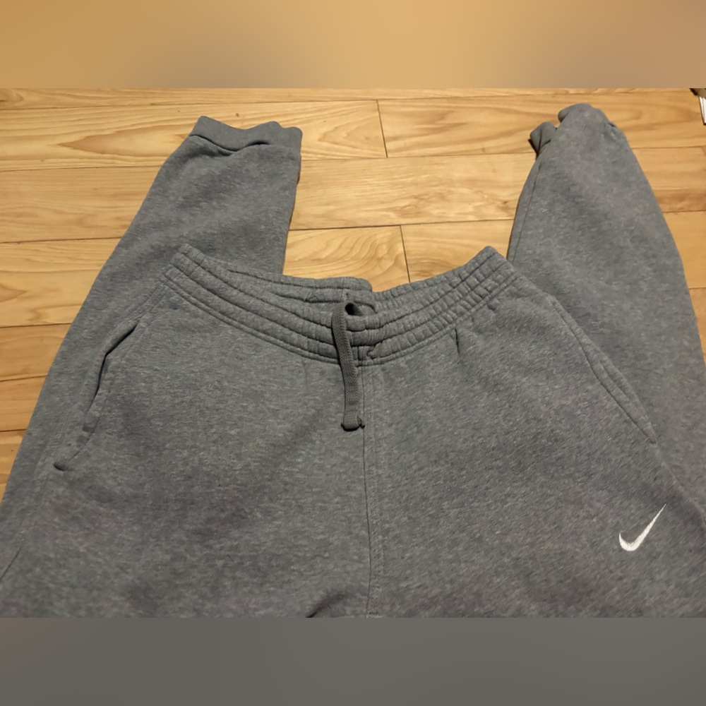 Grey sweatpants Nike large